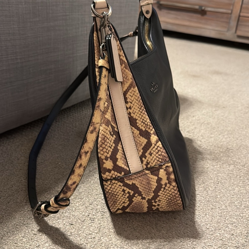 Rare Authentic Snake Skin Coach bag - Picture 3 of 6